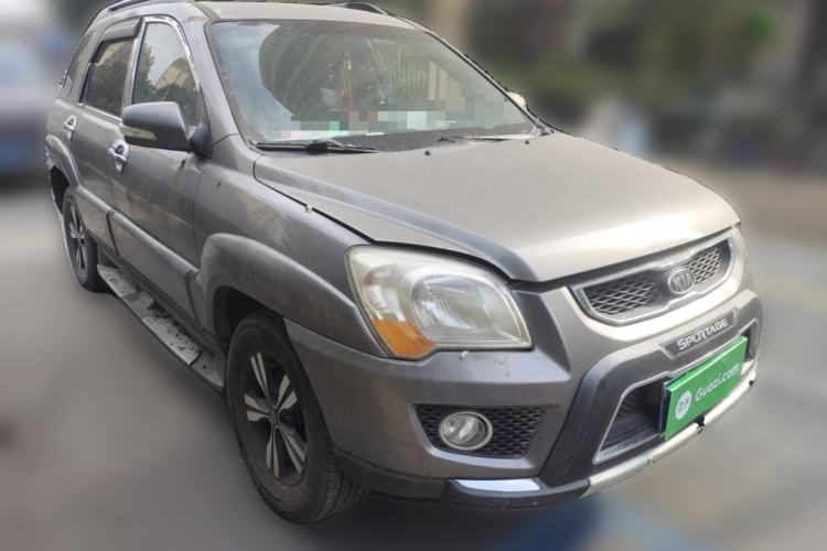 Used Kia Sportage 2011 2.0L Automatic Two-Wheel Drive GLS Front Right 45 Deg