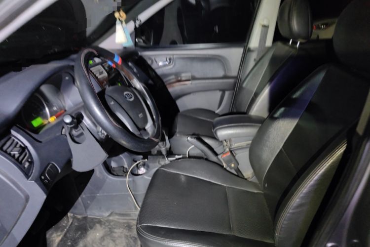 Used Kia Sportage 2011 2.0L Automatic Two-Wheel Drive GLS Left Front Seat