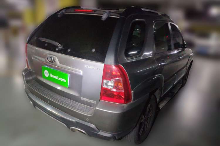 Used Kia Sportage 2011 2.0L Automatic Two-Wheel Drive GLS Rear Right 45 Deg