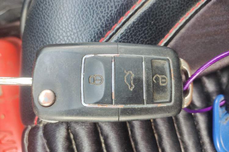 Used Kia Sportage 2011 2.0L Automatic Two-Wheel Drive GLS Vehicle Key