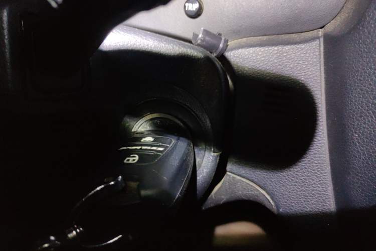 Used Kia Sportage 2011 2.0L Automatic Two-Wheel Drive GLS Vehicle Key