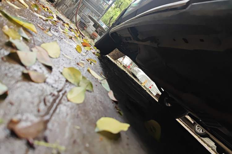 Used Kia Sportage 2011 2.0L Automatic Two-Wheel Drive GLS Chassis Front Right