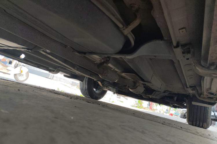 Used Kia Sportage 2011 2.0L Manual Two-Wheel-Drive GLS Chassis Rear Right
