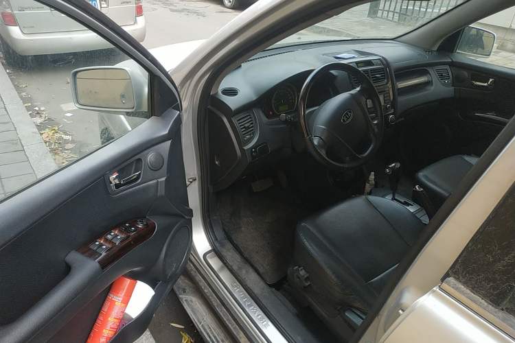 Used Kia Sportage 2011 2.0L Automatic Two-Wheel Drive GLS Driver Seat