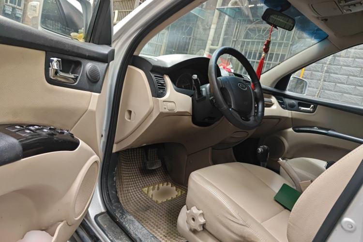 Used Kia Sportage 2011 2.0L Automatic Two-Wheel Drive GLS Driver Seat