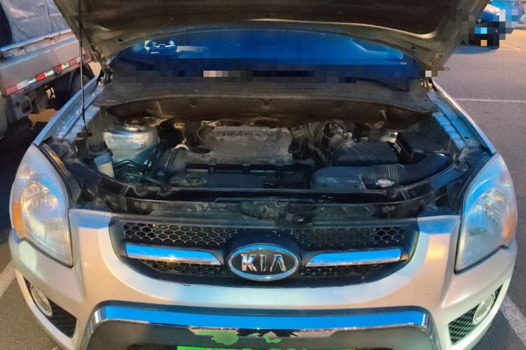 Used Kia Sportage 2011 2.0L Automatic Two-Wheel Drive GLS Engine Bay