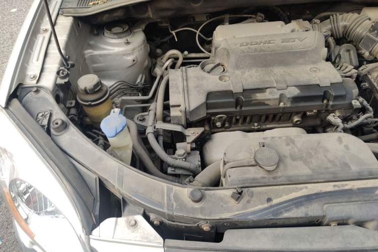 Used Kia Sportage 2011 2.0L Automatic Two-Wheel Drive GL Engine Bay Right