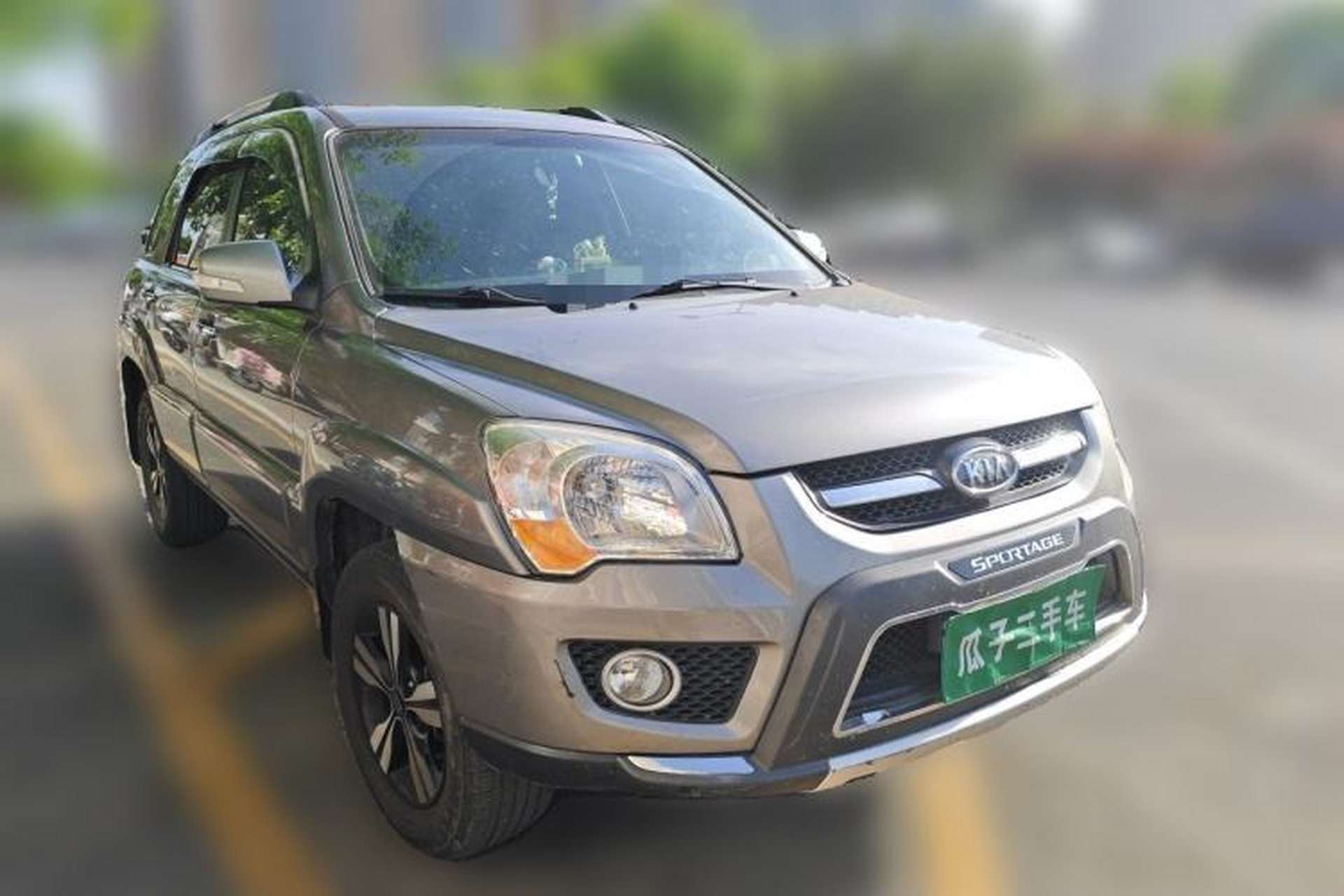 Used Kia Sportage 2011 2.0L Automatic Two-Wheel Drive GLS Front Right 45 Deg