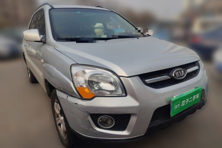 Used Kia Sportage 2011 2.0L Automatic Two-Wheel Drive GL Front Right 45 Deg
