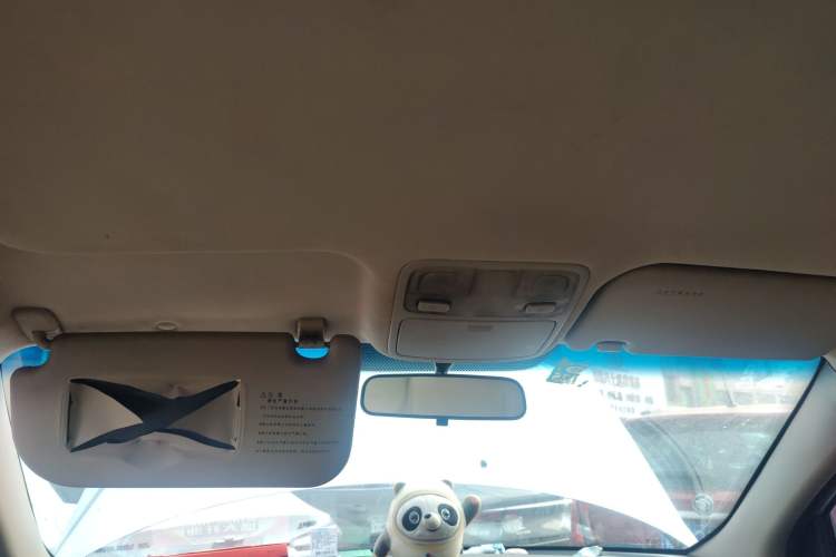 Used Kia Sportage 2011 2.0L Automatic Two-Wheel Drive GL Headliner