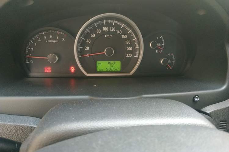 Used Kia Sportage 2011 2.0L Automatic Two-Wheel Drive GLS Odometer Close Up