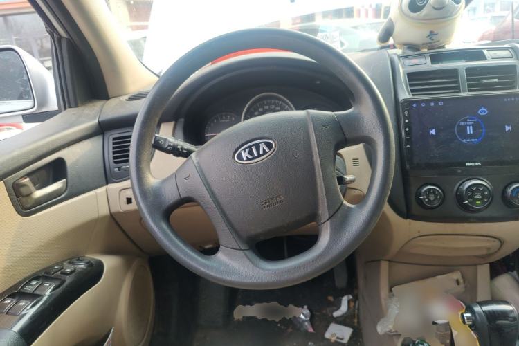 Used Kia Sportage 2011 2.0L Automatic Two-Wheel Drive GL Steering Wheel