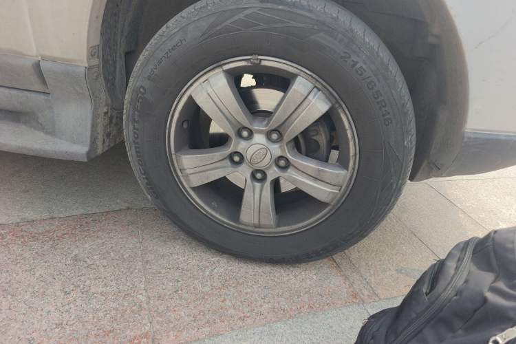 Used Kia Sportage 2011 2.0L Automatic Two-Wheel Drive GL Exterior 7