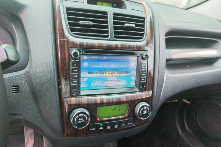 Used Kia Sportage 2012 2.0L Automatic Two-Wheel Drive GLS Audio And AC Panel