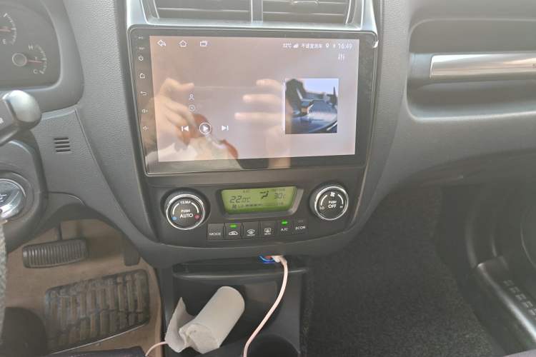 Used Kia Sportage 2012 2.0L Automatic Two-Wheel Drive GLS Audio And AC Panel
