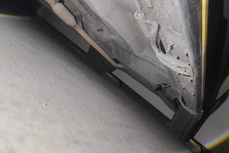 Used Kia Sportage 2012 2.0L Manual Two-Wheel Drive GLS Chassis Front Left