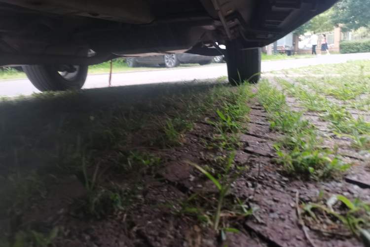 Used Kia Sportage 2012 2.0L Manual Two-Wheel Drive GLS Chassis Front Left