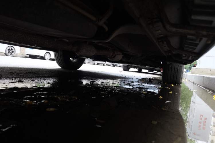 Used Kia Sportage 2012 2.0L Manual Two-Wheel Drive GL Trim Chassis Rear Right