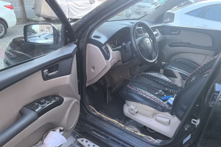 Used Kia Sportage 2012 2.0L Manual Two-Wheel Drive GLS Driver Seat