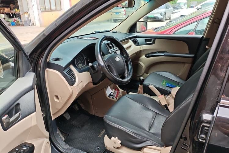 Used Kia Sportage 2012 2.0L Manual Two-Wheel Drive GL Trim Driver Seat