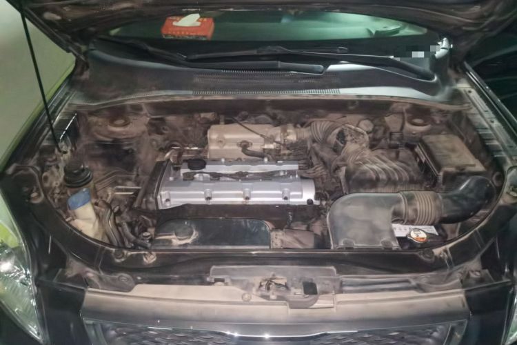 Used Kia Sportage 2012 2.0L Automatic Two-Wheel Drive GL Trim Engine Bay