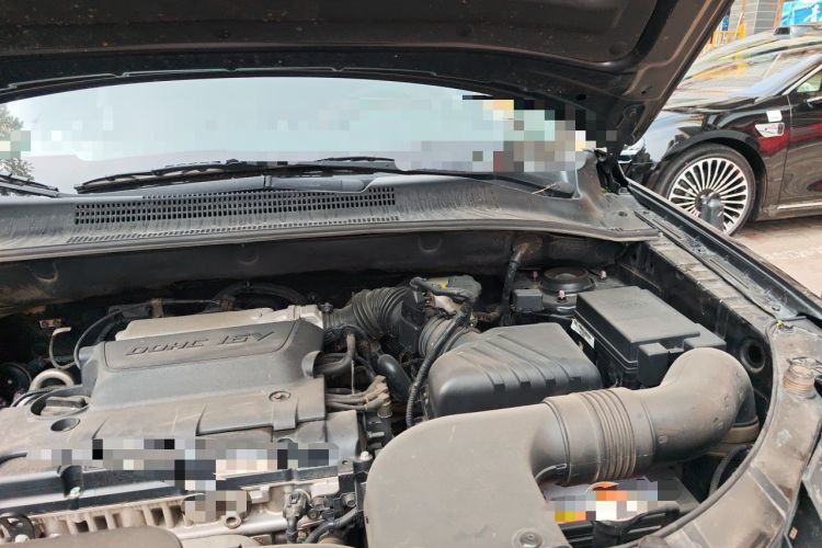 Used Kia Sportage 2012 2.0L Manual 4x4 GLS Trim Engine Bay Left