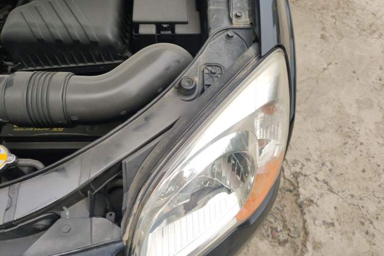 Used Kia Sportage 2012 2.0L Automatic Two-Wheel Drive GLS Engine Bay Left