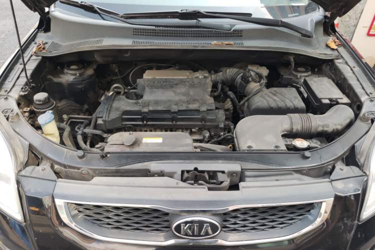 Used Kia Sportage 2012 2.0L Automatic Two-Wheel Drive GLS Engine Bay