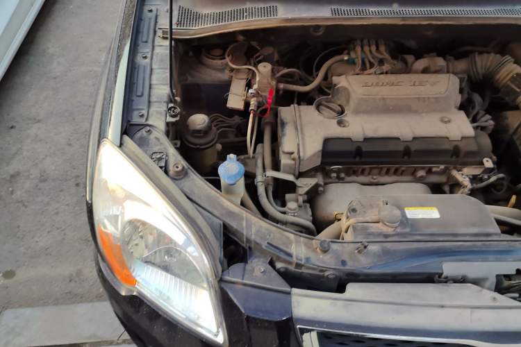 Used Kia Sportage 2012 2.0L Automatic Two-Wheel Drive GLS Engine Bay Right
