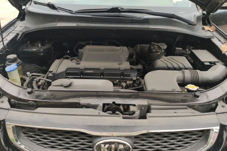 Used Kia Sportage 2012 2.0L Automatic Two-Wheel Drive GLS Engine Bay
