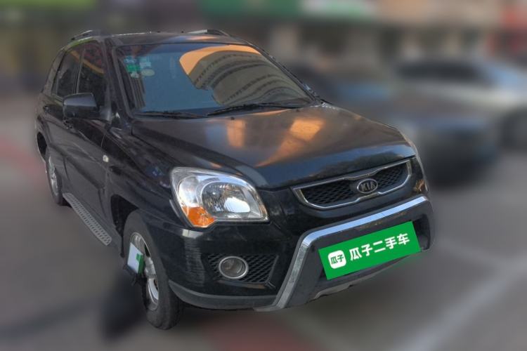 Used Kia Sportage 2012 2.0L Manual Two-Wheel Drive GLS Front Right 45 Deg