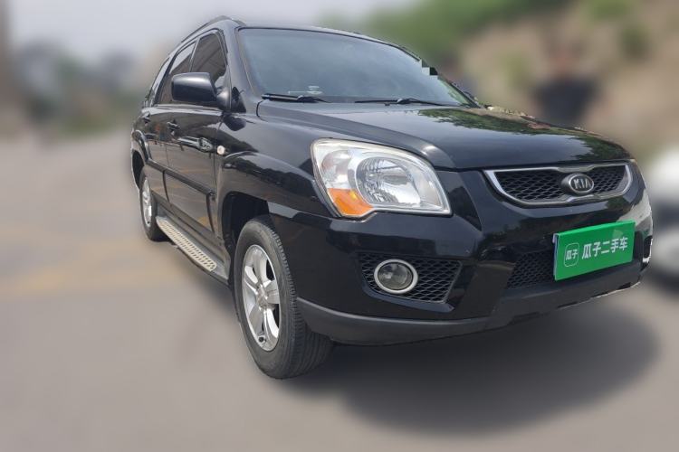 Used Kia Sportage 2012 2.0L Automatic Two-Wheel Drive GL Trim Front Right 45 Deg