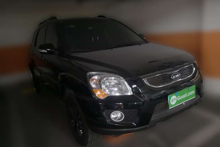 Used Kia Sportage 2012 2.0L Automatic Two-Wheel Drive GLS Front Right 45 Deg