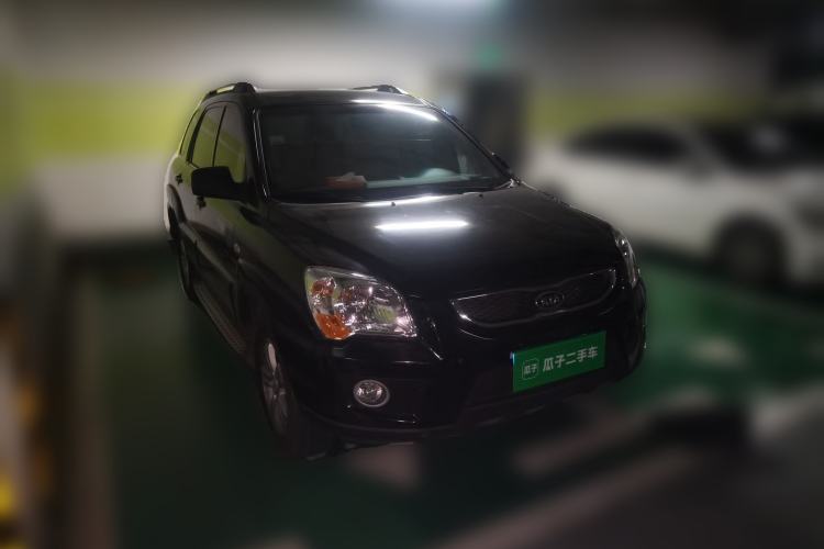Used Kia Sportage 2012 2.0L Automatic Two-Wheel Drive GL Trim Front Right 45 Deg