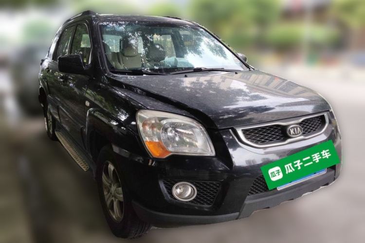 Used Kia Sportage 2012 2.0L Automatic Two-Wheel Drive GL Trim Front Right 45 Deg