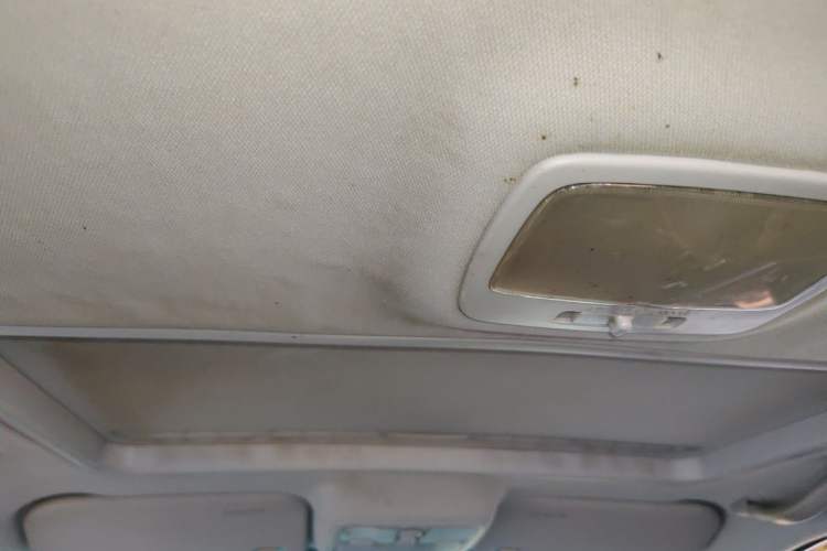 Used Kia Sportage 2012 2.0L Automatic Two-Wheel Drive GLS Headliner