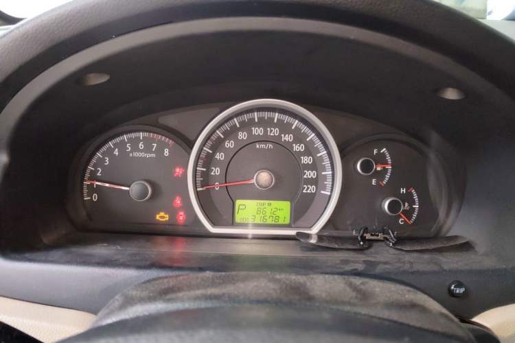 Used Kia Sportage 2012 2.0L Automatic Two-Wheel Drive GL Trim Instrument Cluster