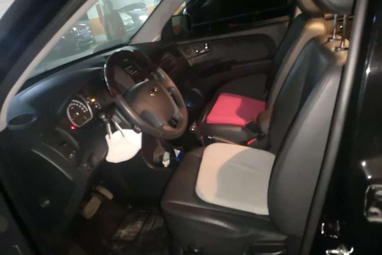 Used Kia Sportage 2012 2.0L Automatic Two-Wheel Drive GLS Left Front Seat