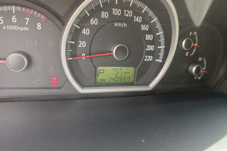Used Kia Sportage 2012 2.0L Automatic Two-Wheel Drive GL Trim Odometer Close Up