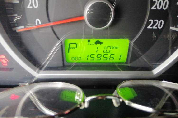 Used Kia Sportage 2012 2.0L Automatic Two-Wheel Drive GLS Odometer Close Up