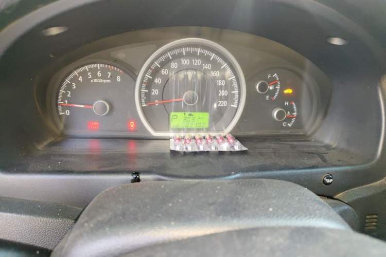 Used Kia Sportage 2012 2.0L Automatic Two-Wheel Drive GLS Odometer Close Up