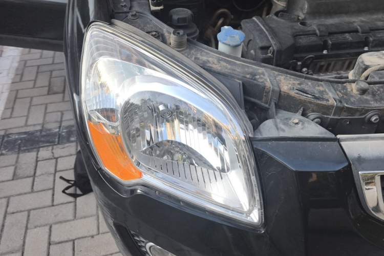 Used Kia Sportage 2012 2.0L Manual Two-Wheel Drive GLS Right Front Headlight