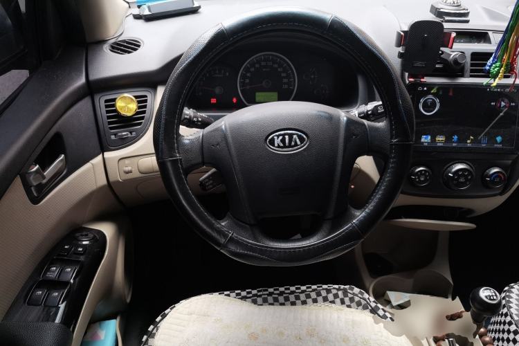 Used Kia Sportage 2012 2.0L Manual Two-Wheel Drive GL Trim Steering Wheel