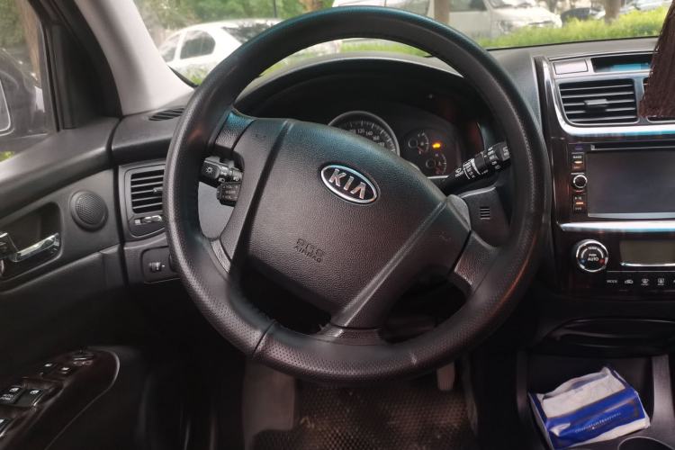 Used Kia Sportage 2012 2.0L Manual Two-Wheel Drive GLS Steering Wheel