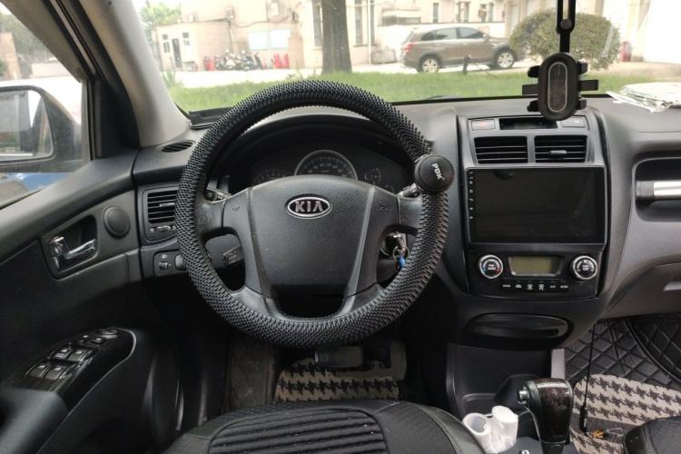 Used Kia Sportage 2012 2.0L Automatic Two-Wheel Drive GLS Steering Wheel