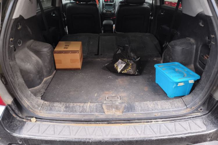 Used Kia Sportage 2012 2.0L Automatic Two-Wheel Drive GLS Trunk
