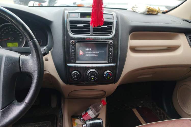 Used Kia Sportage 2012 2.0L Automatic Two-Wheel Drive GL Trim Audio And AC Panel