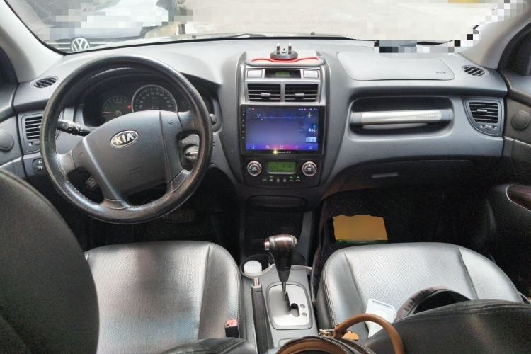 Used Kia Sportage 2012 2.0L Automatic Two-Wheel Drive GLS Center Console