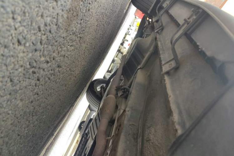 Used Kia Sportage 2012 2.0L Automatic Two-Wheel Drive GLS Chassis Front Right