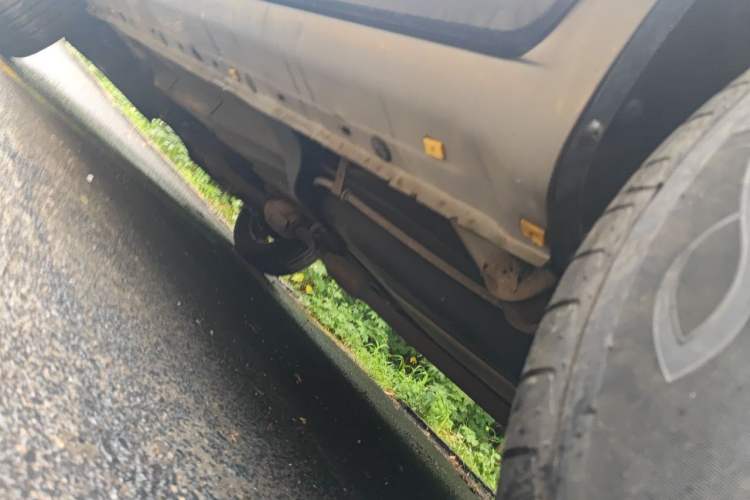 Used Kia Sportage 2012 2.0L Automatic Two-Wheel Drive GL Trim Chassis Rear Left